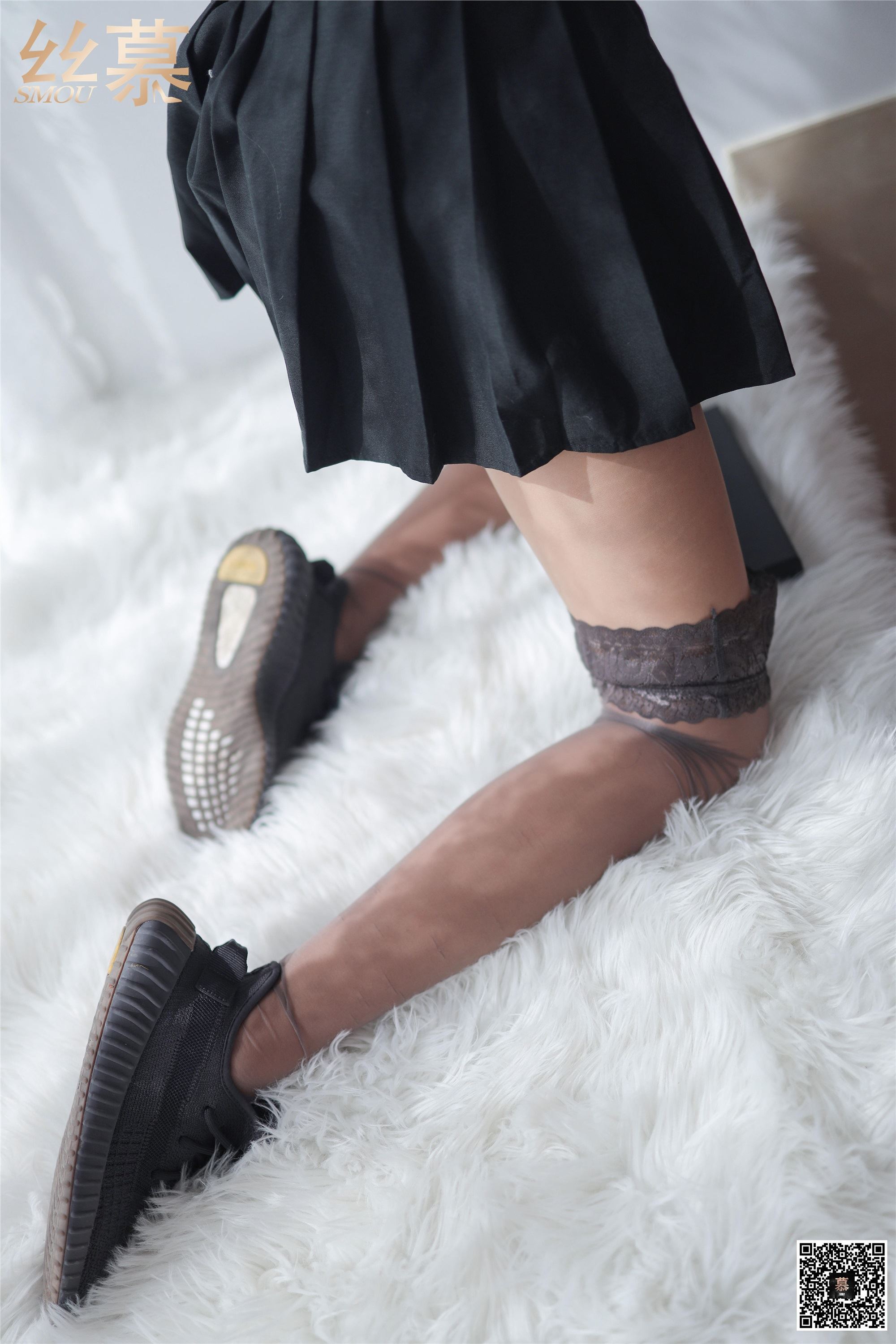 丝慕写真 特写集 TX041《缠在腿上的双丝诱惑-米朵》